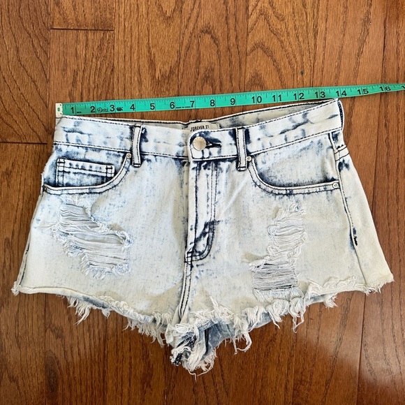 Forever 21 Los Angeles high waisted shorts - Picture 4 of 7